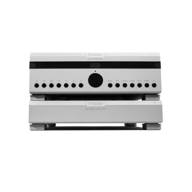 Boulder 2110 Preamplifier Review: Elevating HiFi Excellence