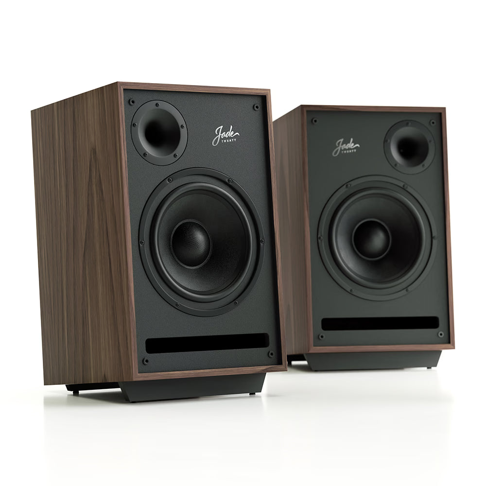 Pylon – Jade 20 – Floorstanding Speakers Review: Vintage Style Meets Modern Precision