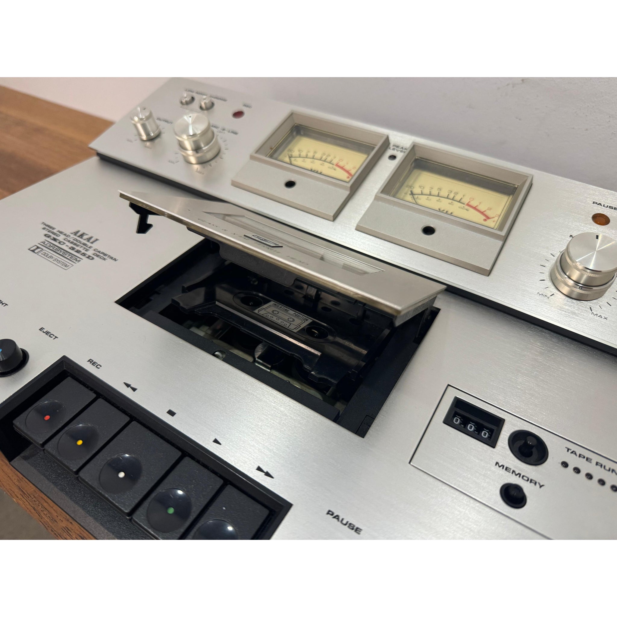 AKAI GXC - 325D Cassette Deck - Pre Loved
