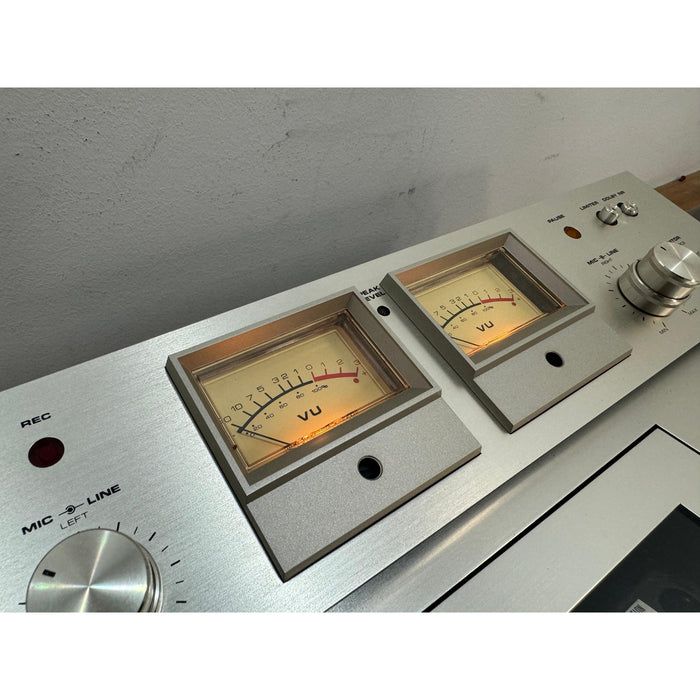AKAI GXC - 325D Cassette Deck - Pre Loved