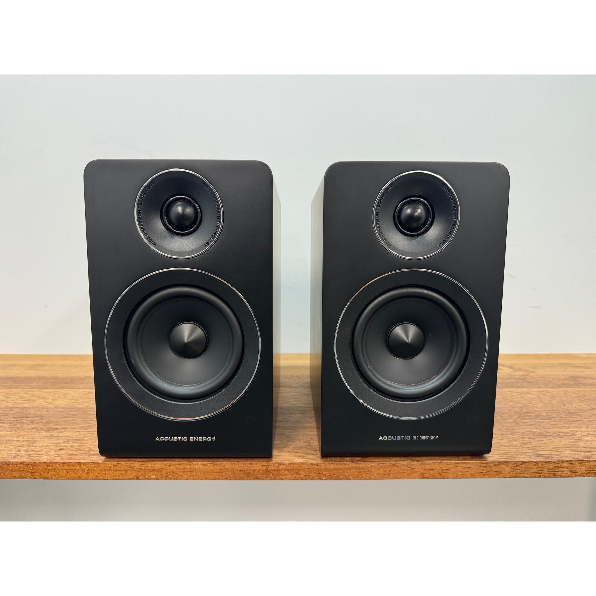 Acoustic Energy - AE100 - Bookshelf Speakers - Pre Loved