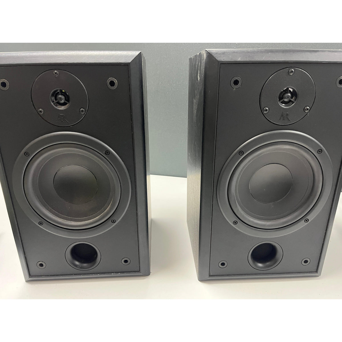 Acoustic Research 206 Bookshelf, Pre loved — The Audio Tailor