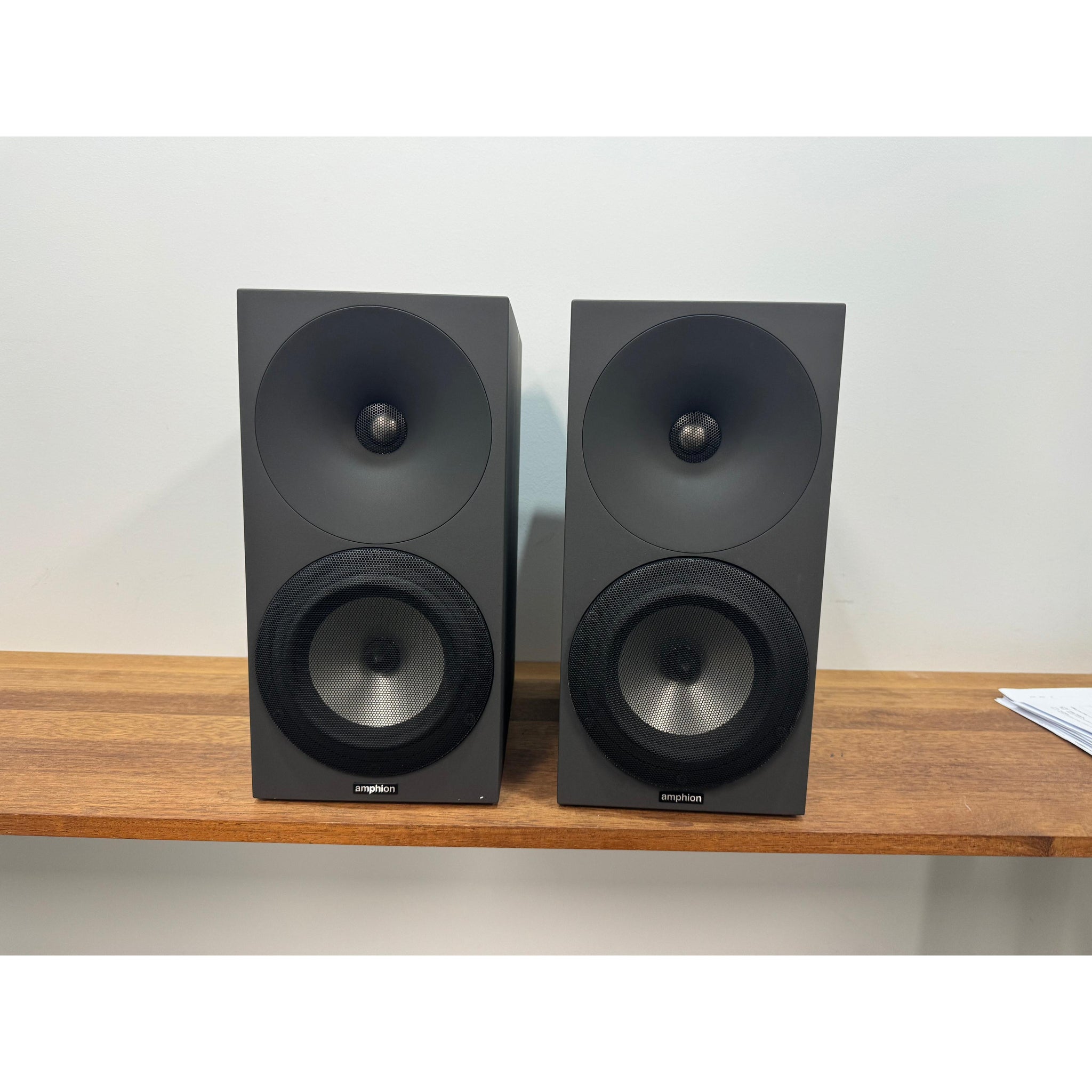 Amphion Argon 3 Bookshelf Speakers - Pre Loved