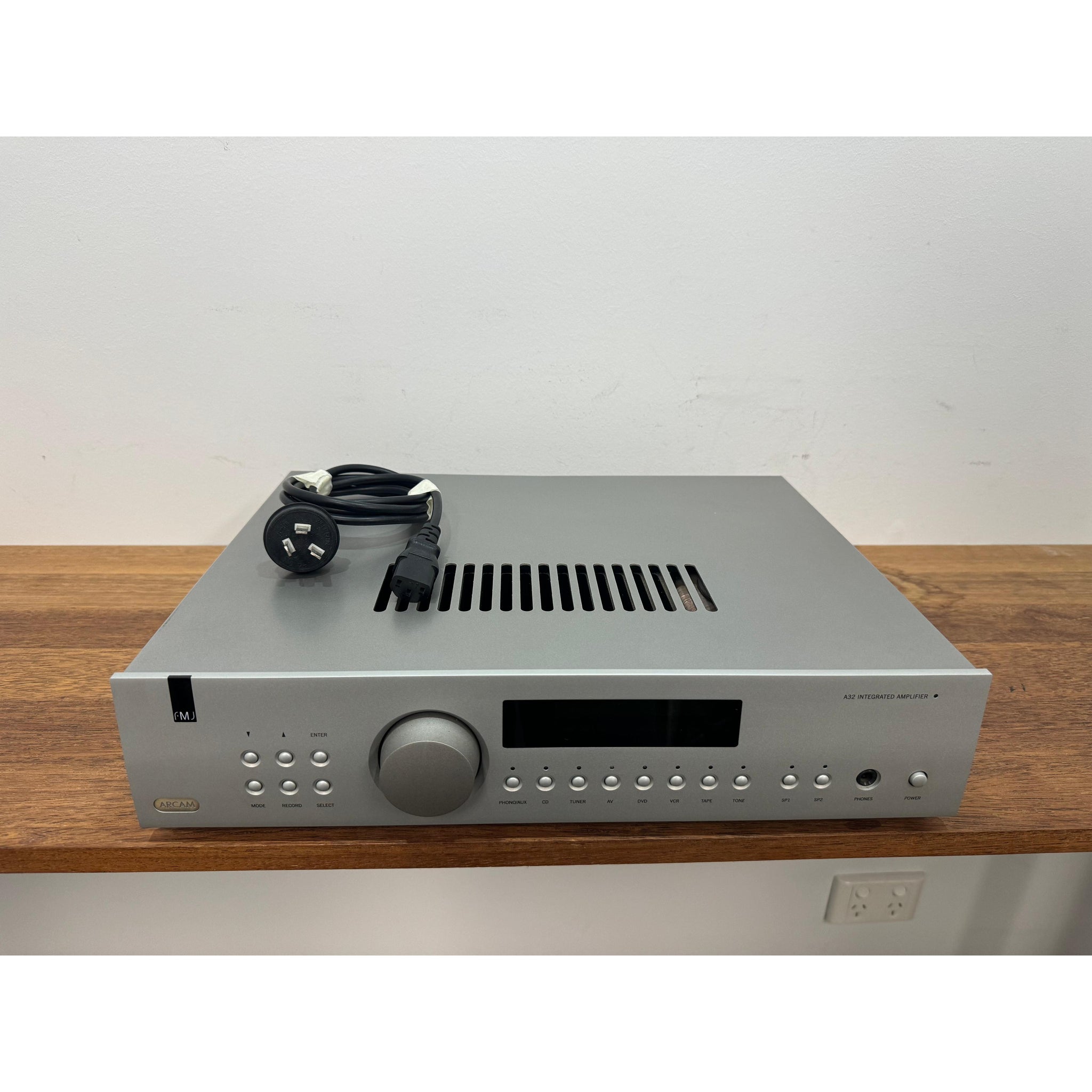 Arcam A32 Intergrated Amplifier - Pre Loved