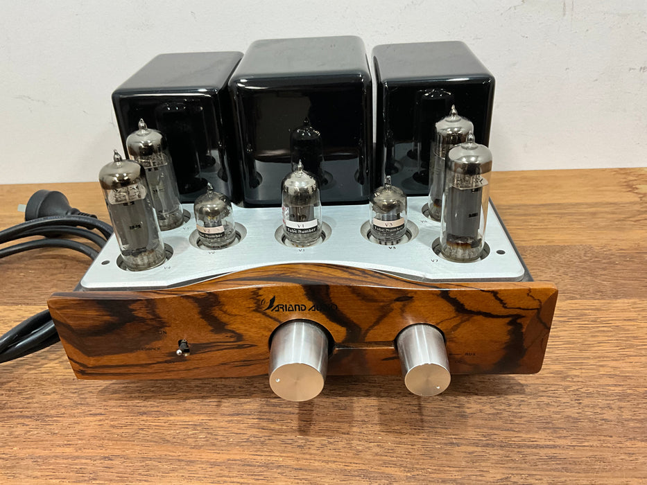 Ariand M84+ integrated valve/tube amplifier, pre loved