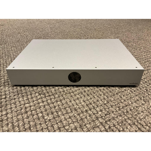 Audiolabs DC Block 6, mains filter and direct current blocker, silver, current model, pre loved