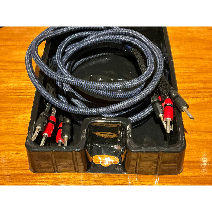 Audioquest Type 4 Speaker cables with Banana plugs 2.5 mtr, Pre Loved