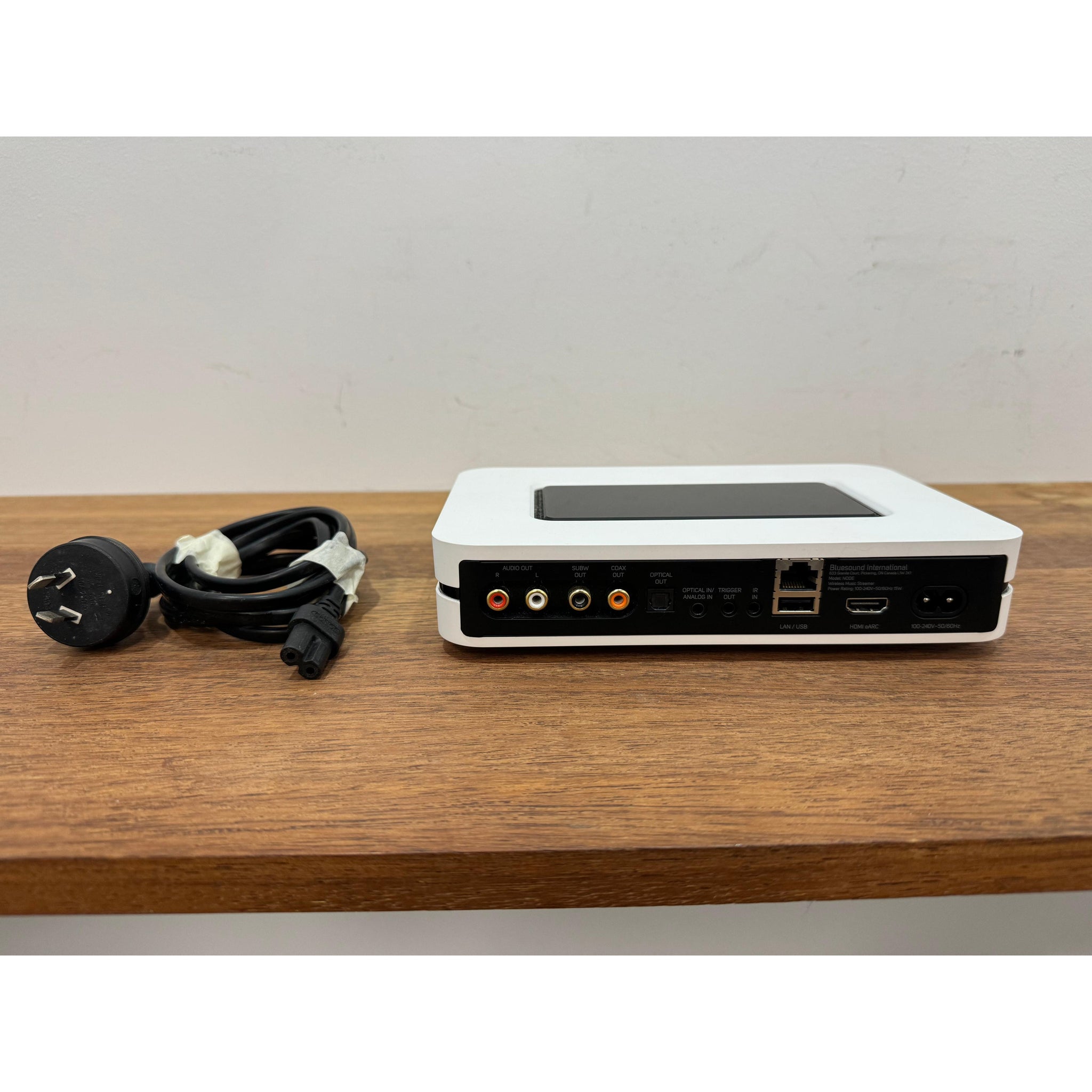 Bluesound Node Wireless Music Streamer White N130 - Pre Loved