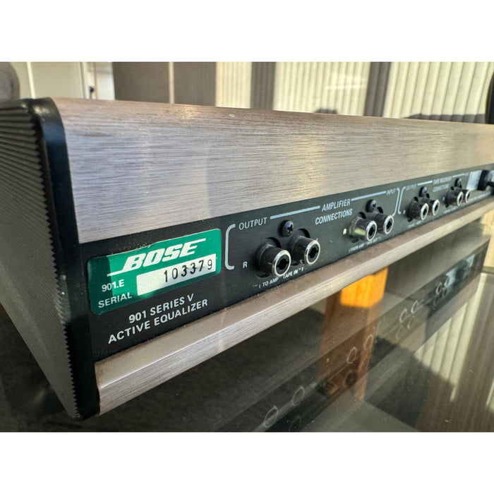 Bose 901 Series 5 Speakers with equaliser and stands, 1 owner - Pre Loved