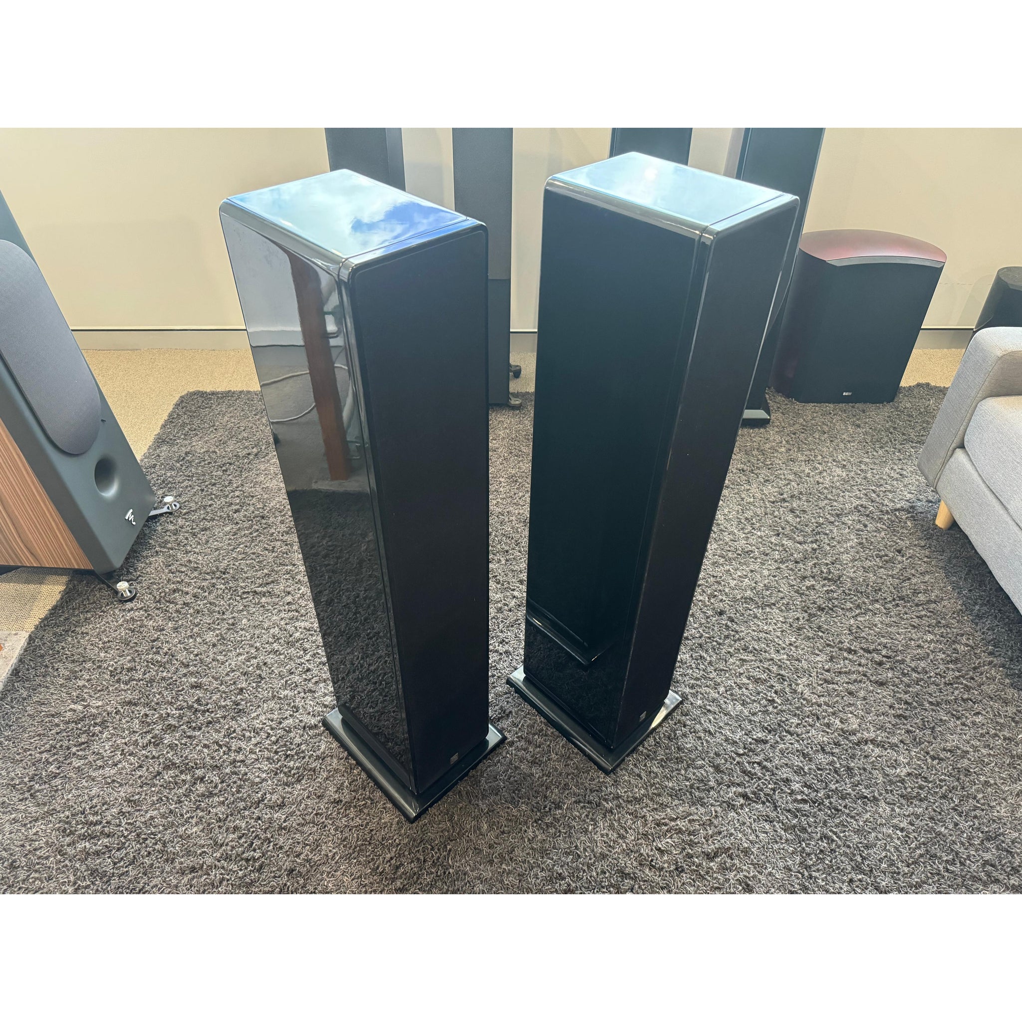 Boston Audio RS326 Tower Speakers - Pre Loved
