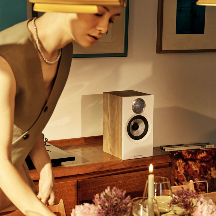 Bowers & WIlkins - 607 S3 - Bookshelf Speakers Australia