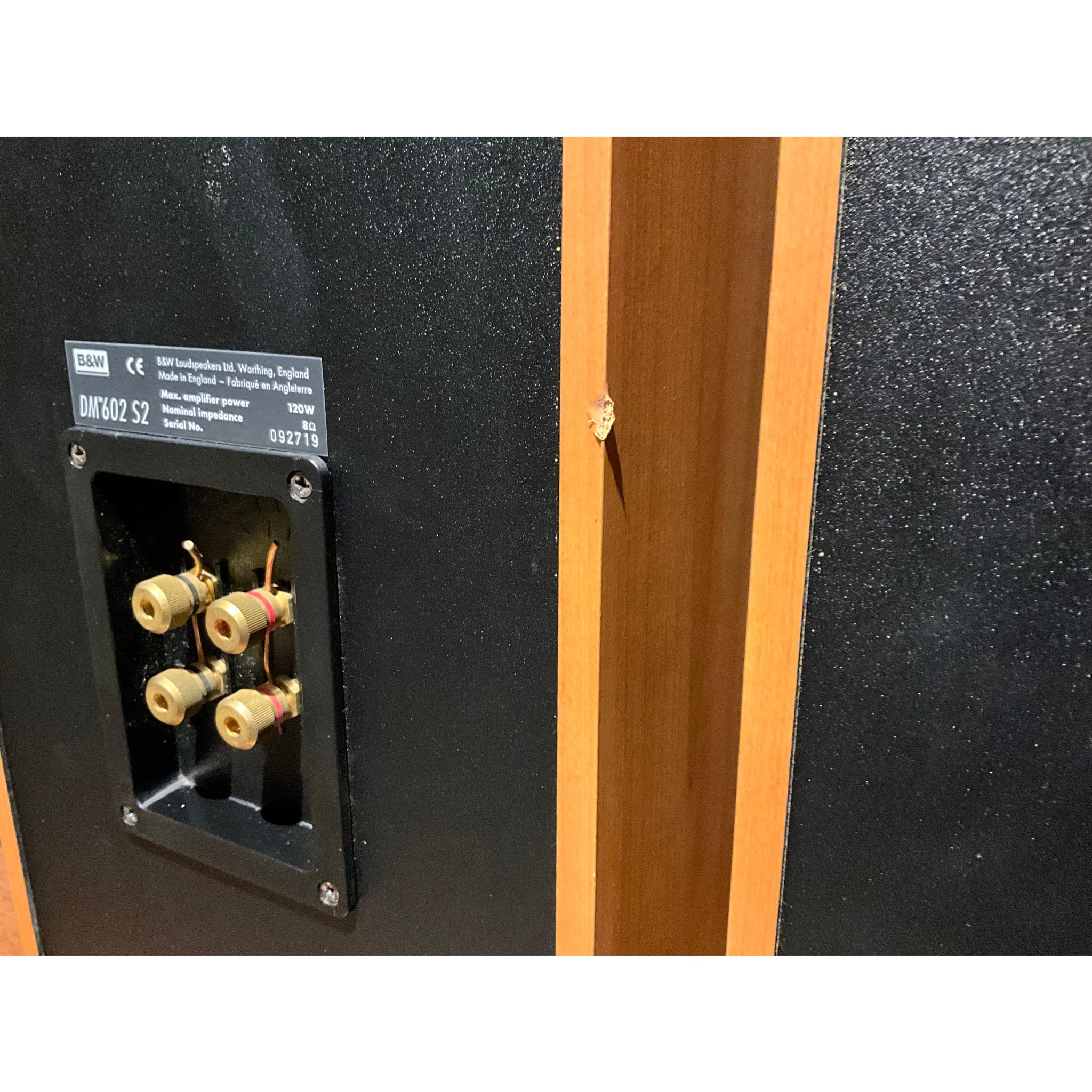 Bowers & Wilkins DM 602 S2 Bookshelf speakers in Cherry finish, Pre loved