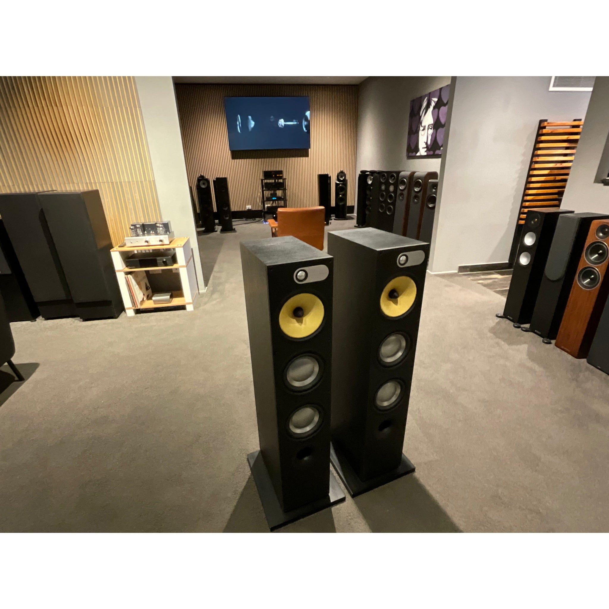 Bowers and Wilkins 683 series 1, tower speakers black ash, Pre Loved,