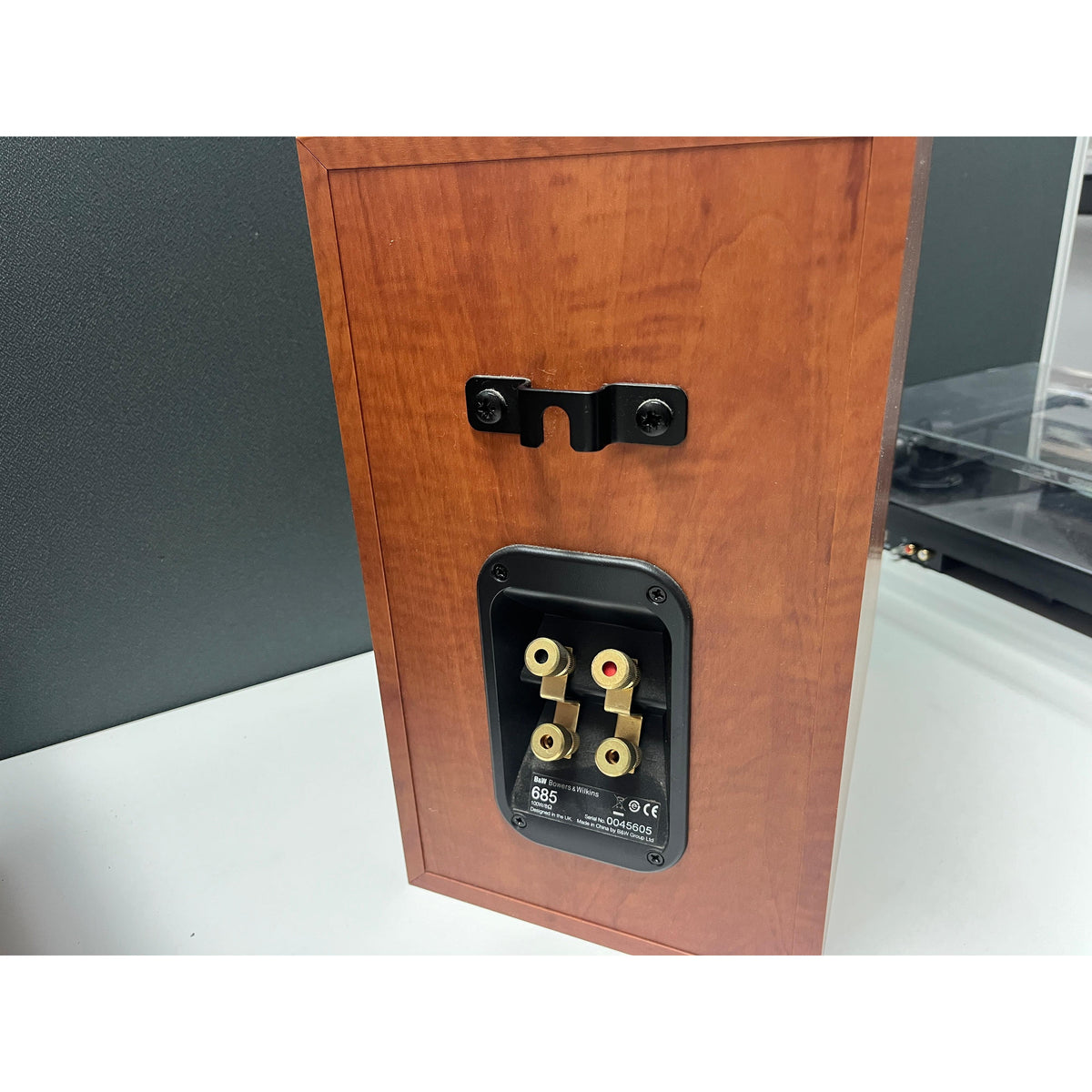 Bowers and Wilkins 685, Pre Loved