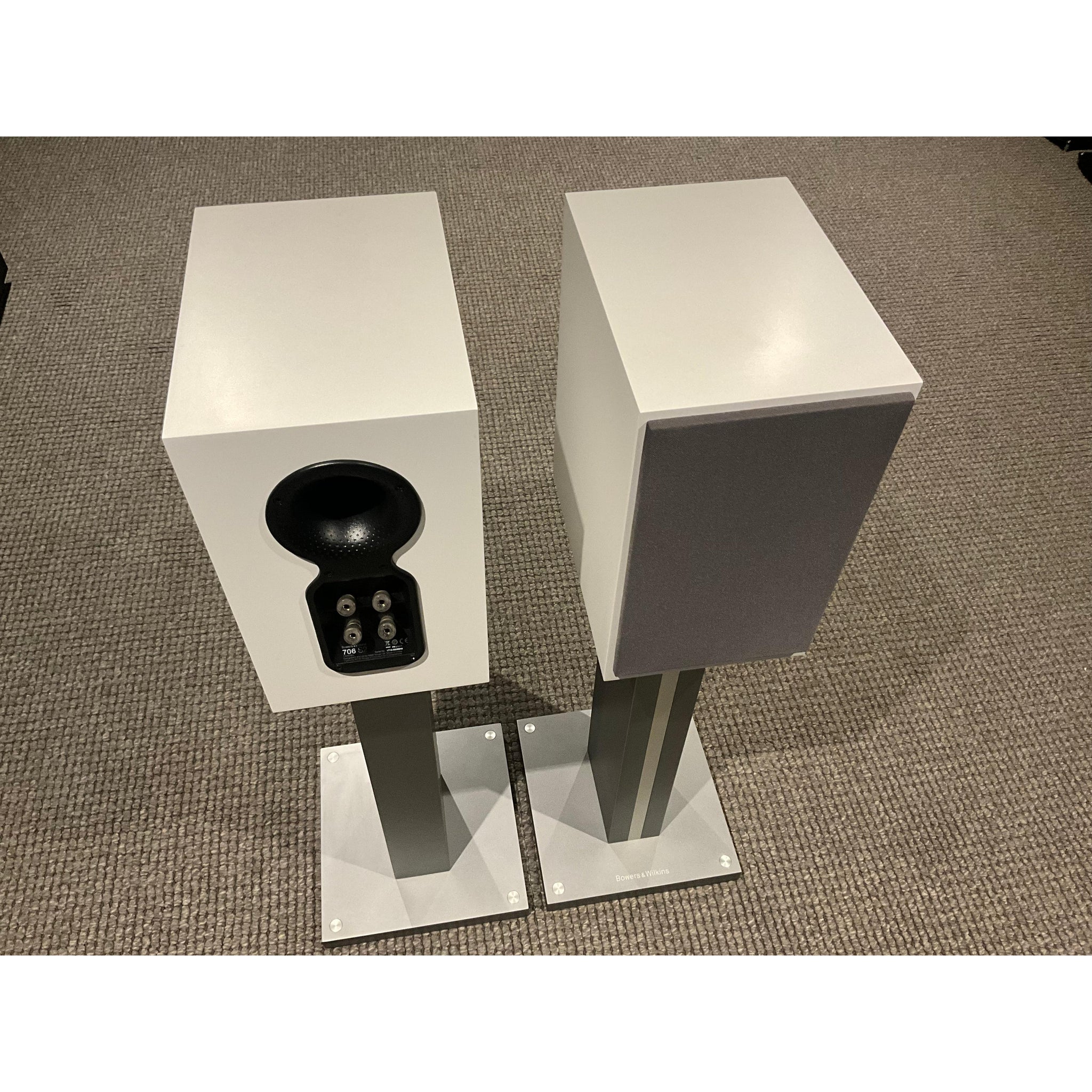 Bowers and Wilkins 706 s2 bookshelf speakers and stands white, pre loved