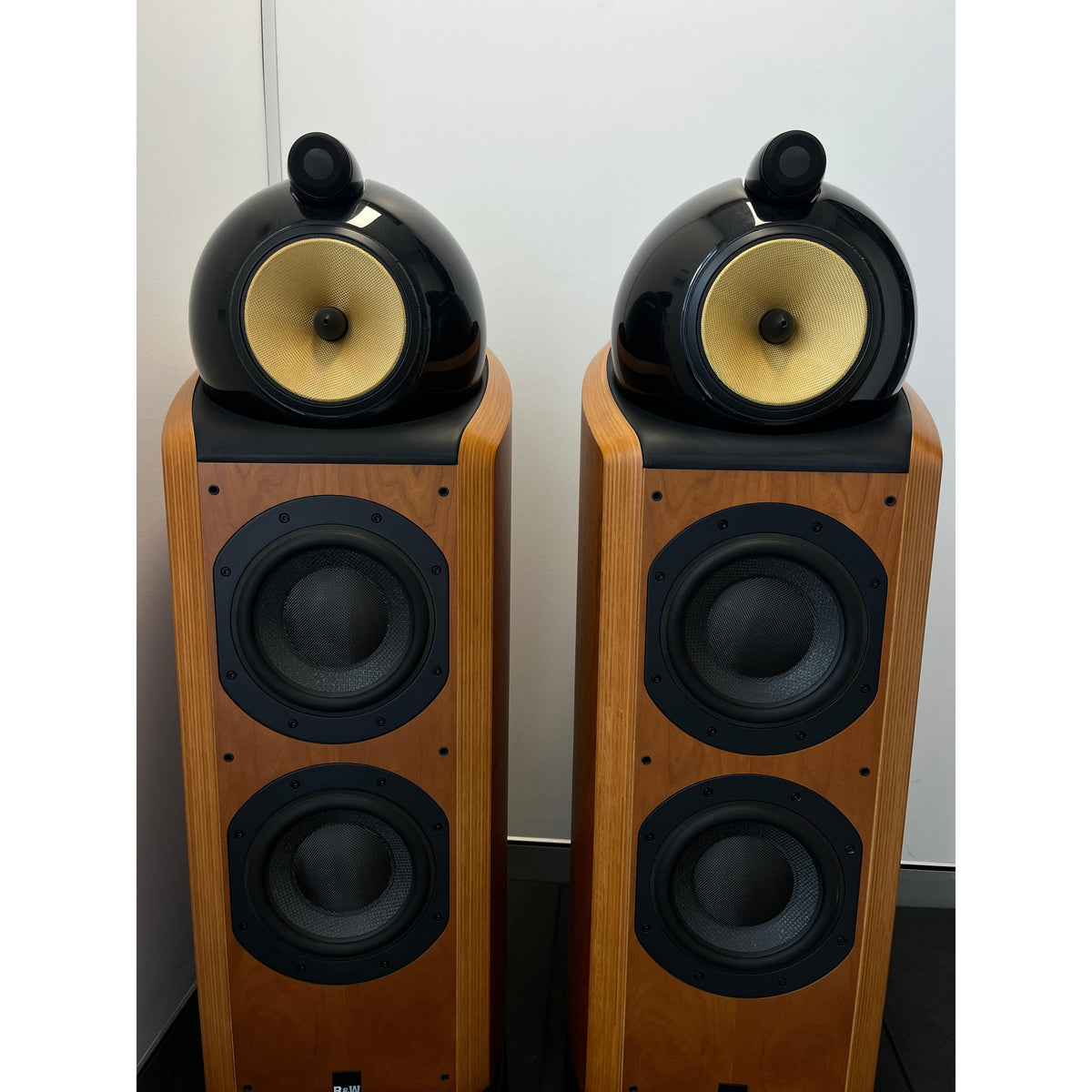 Bowers and Wilkins 802D (Cherrywood) - Pre Loved