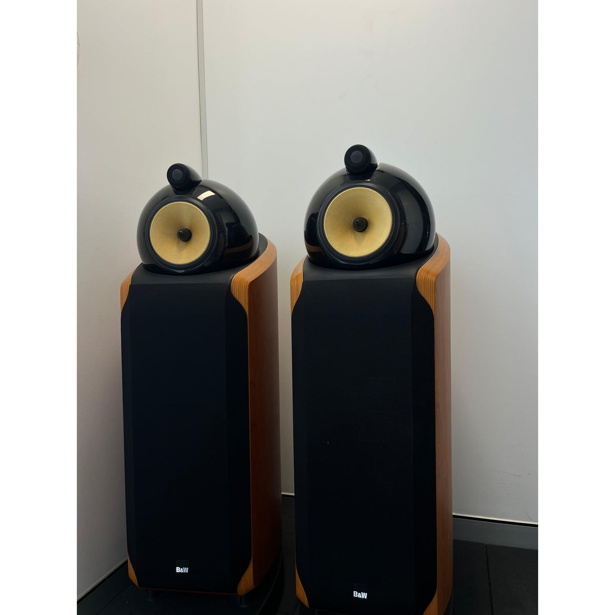 Bowers and Wilkins 802D (Cherrywood) - Pre Loved