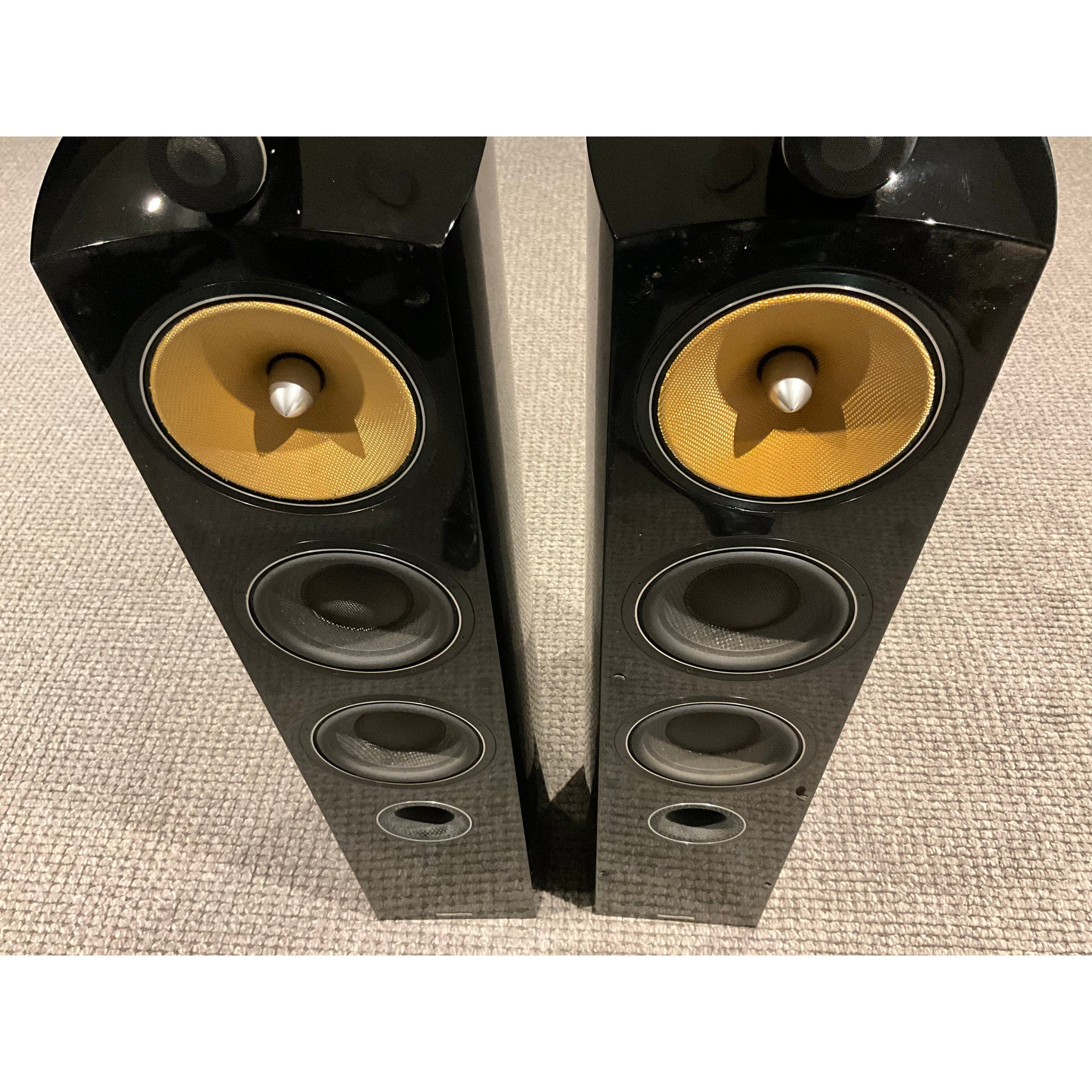 Bowers and Wilkins 804 D2 Diamond series Tower Speakers, gloss black, Pre Loved