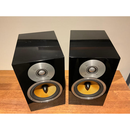Bowers and Wilkins CM5 bookshelf speakers, Black, Pre Loved