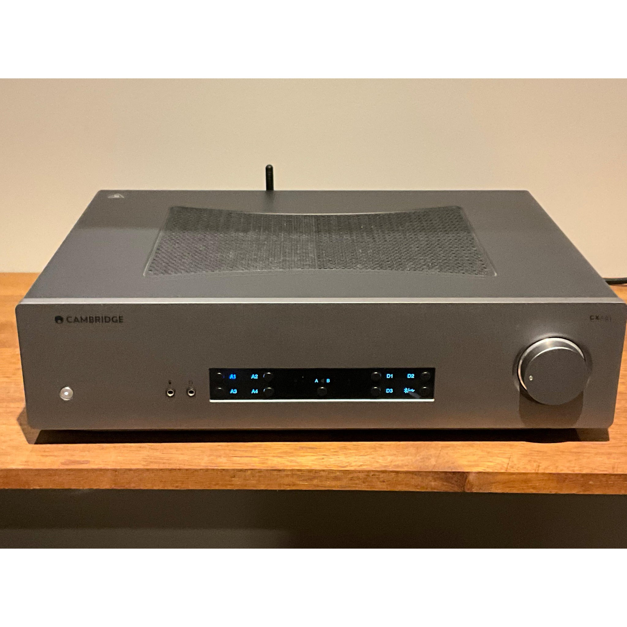 Cambridge Audio CXA 61 series 2, Integrated Amplifier, Pre loved