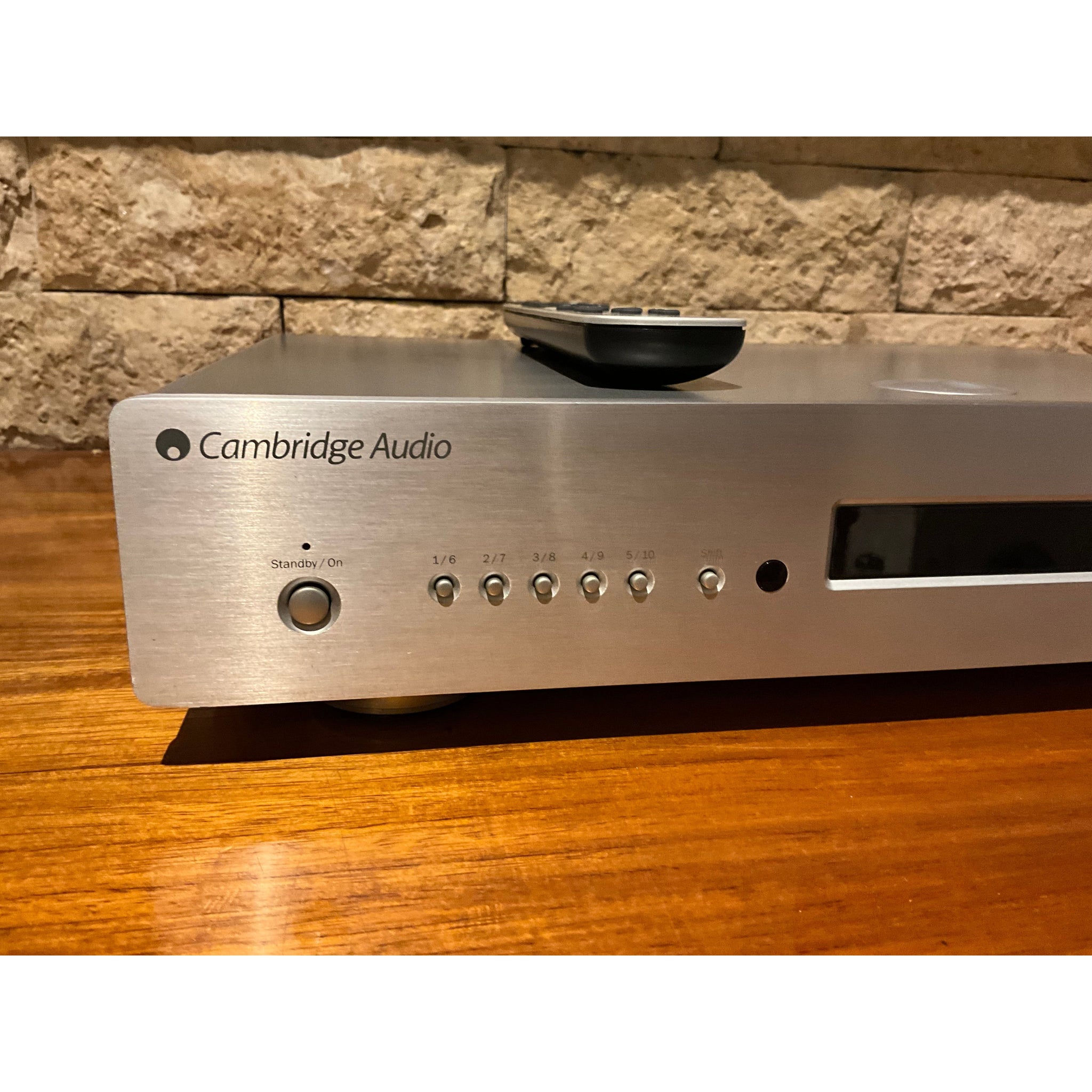 Cambridge Azur 650T am/fm/dab tuner silver Pre Loved