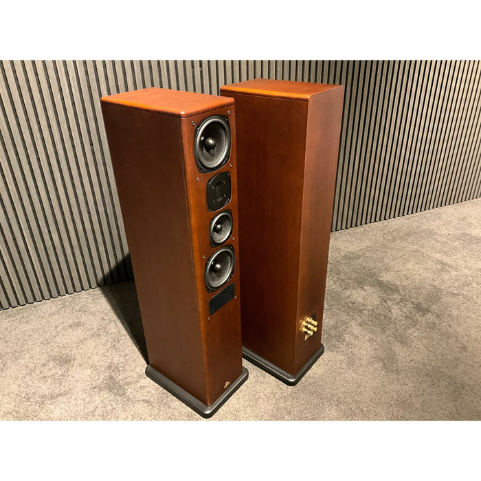Castle Avon 5 tower speakers in cherry finish, Pre Loved pair