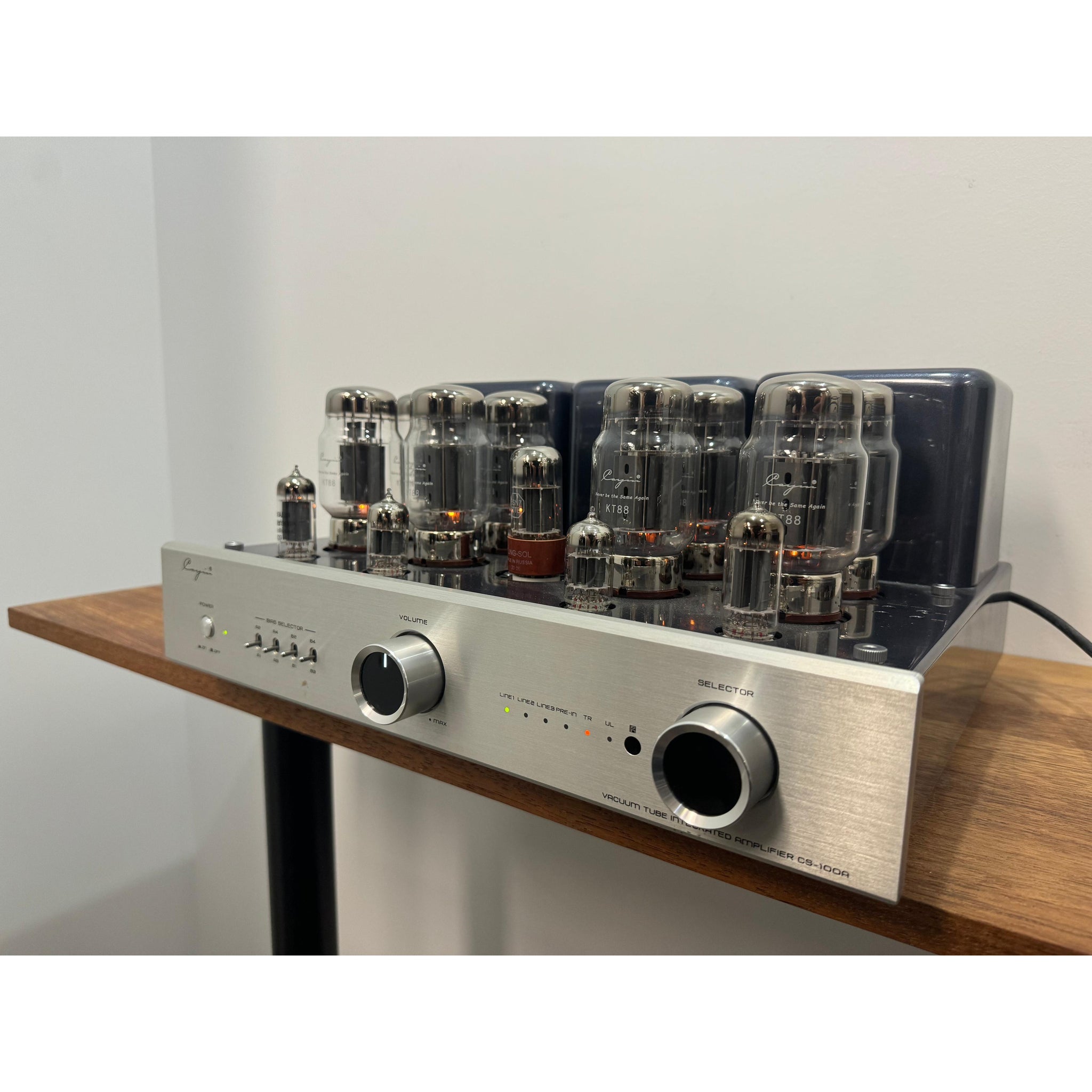 Cayin CS-100A integrated tube amp - Pre Loved