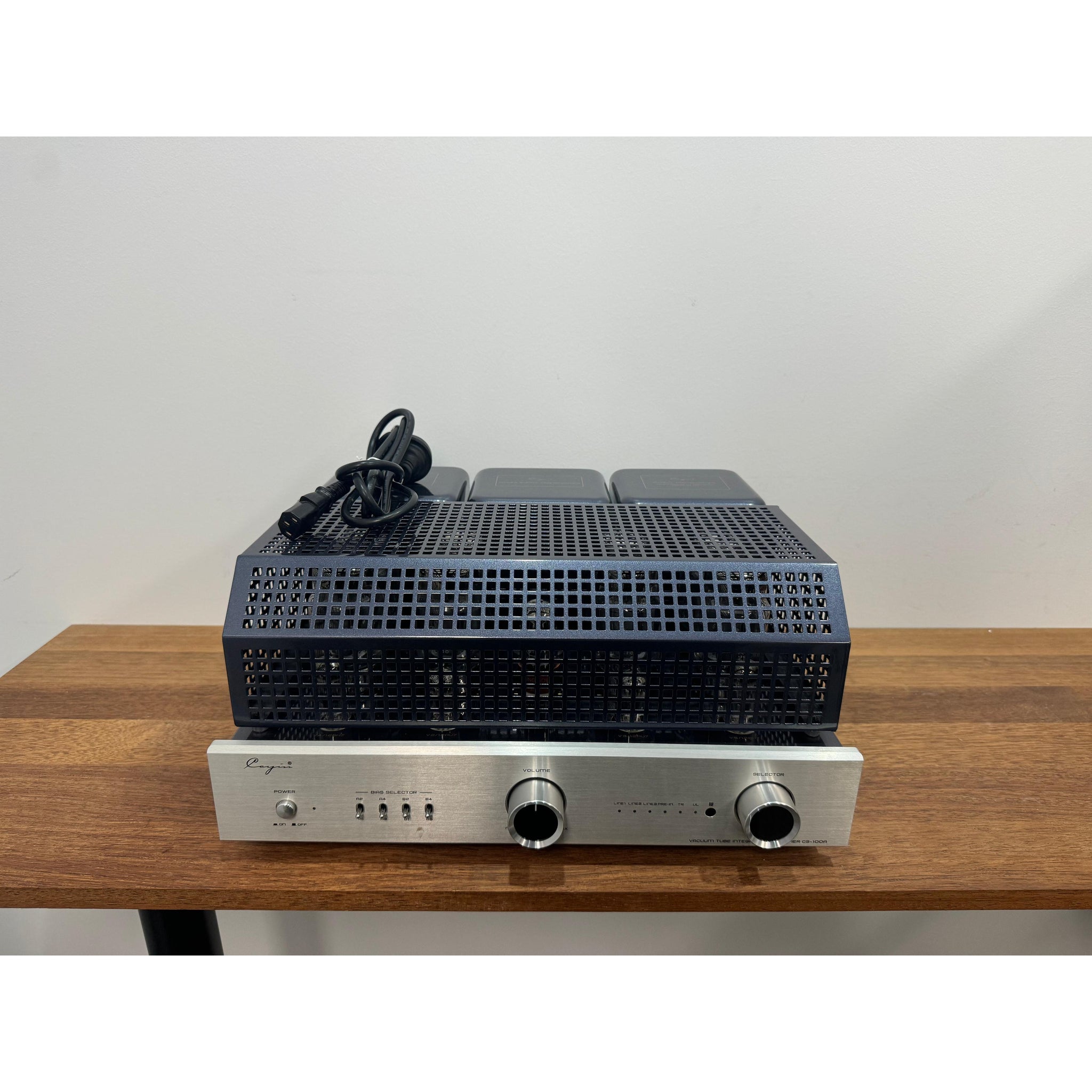 Cayin CS-100A integrated tube amp - Pre Loved