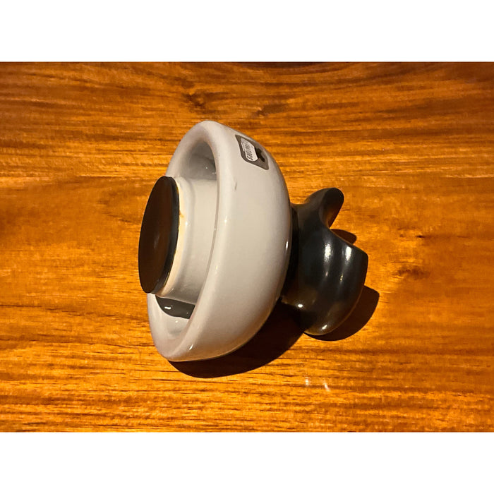 Ceramic cable risers for cable isolation. price per single unit, pre loved
