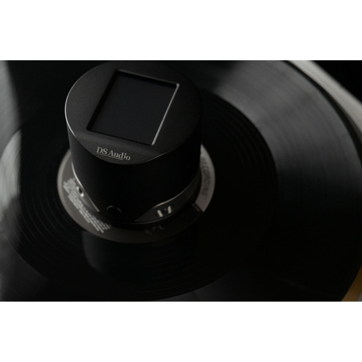 DS Audio - ES-002 - Eccentricity Detection Stabilizer