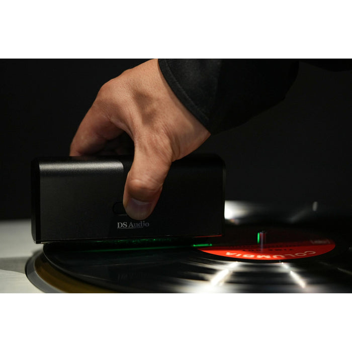 DS Audio - SC-001 - Sonic Cleaning Brush