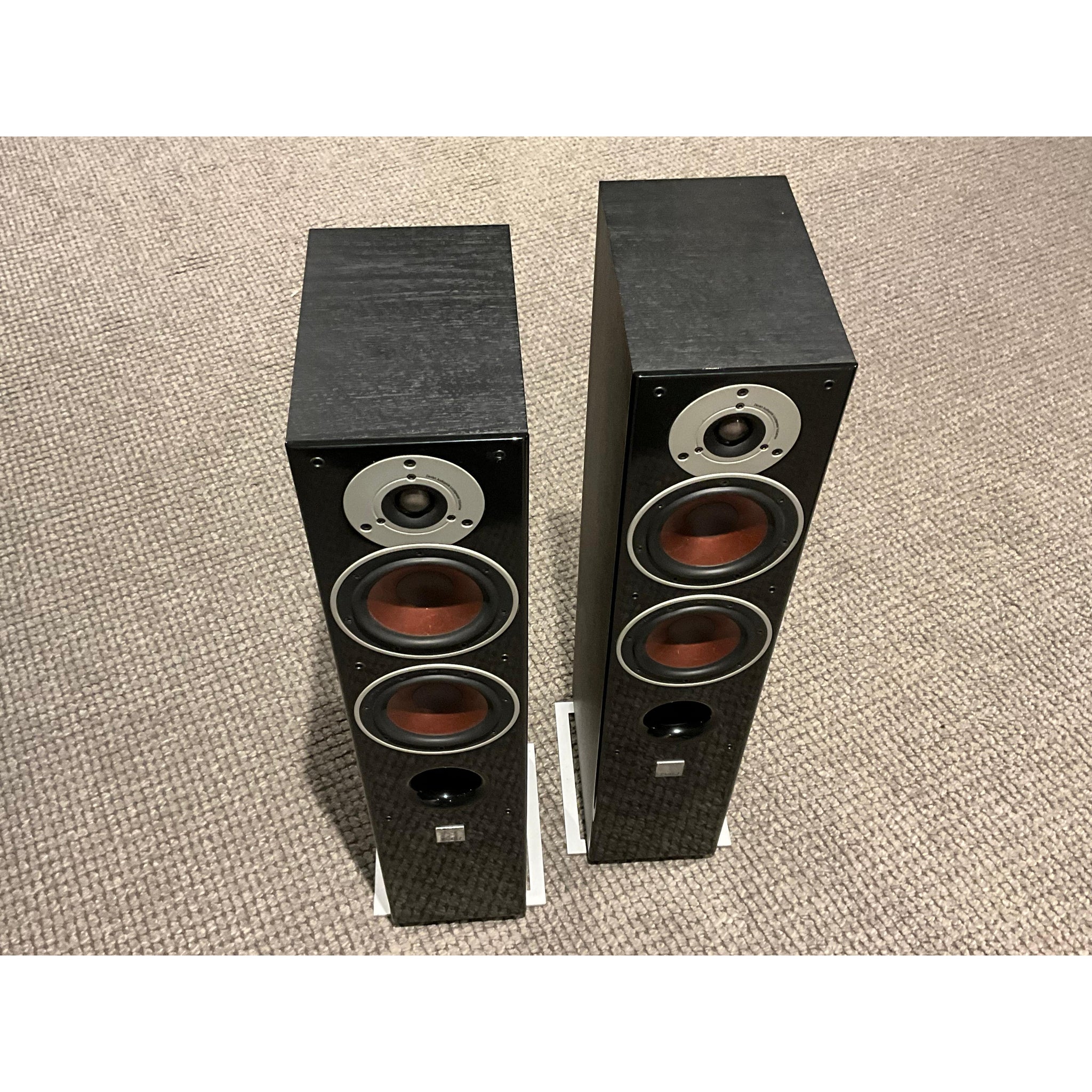 Dali Zensor 5 floorstanding speakers, Black finish, Pre Loved
