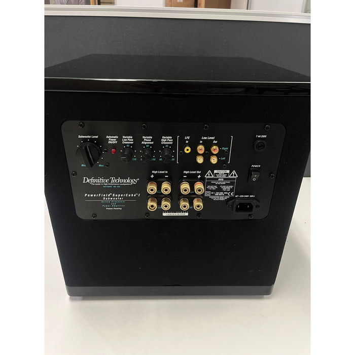 Definitive Technology SuperCube 1 subwoofer - Pre loved