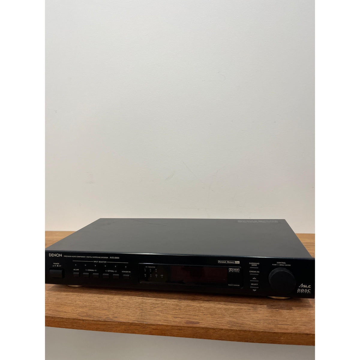 Denon AVD2000 DIGITAL SURROUND DECODER - Pre Loved