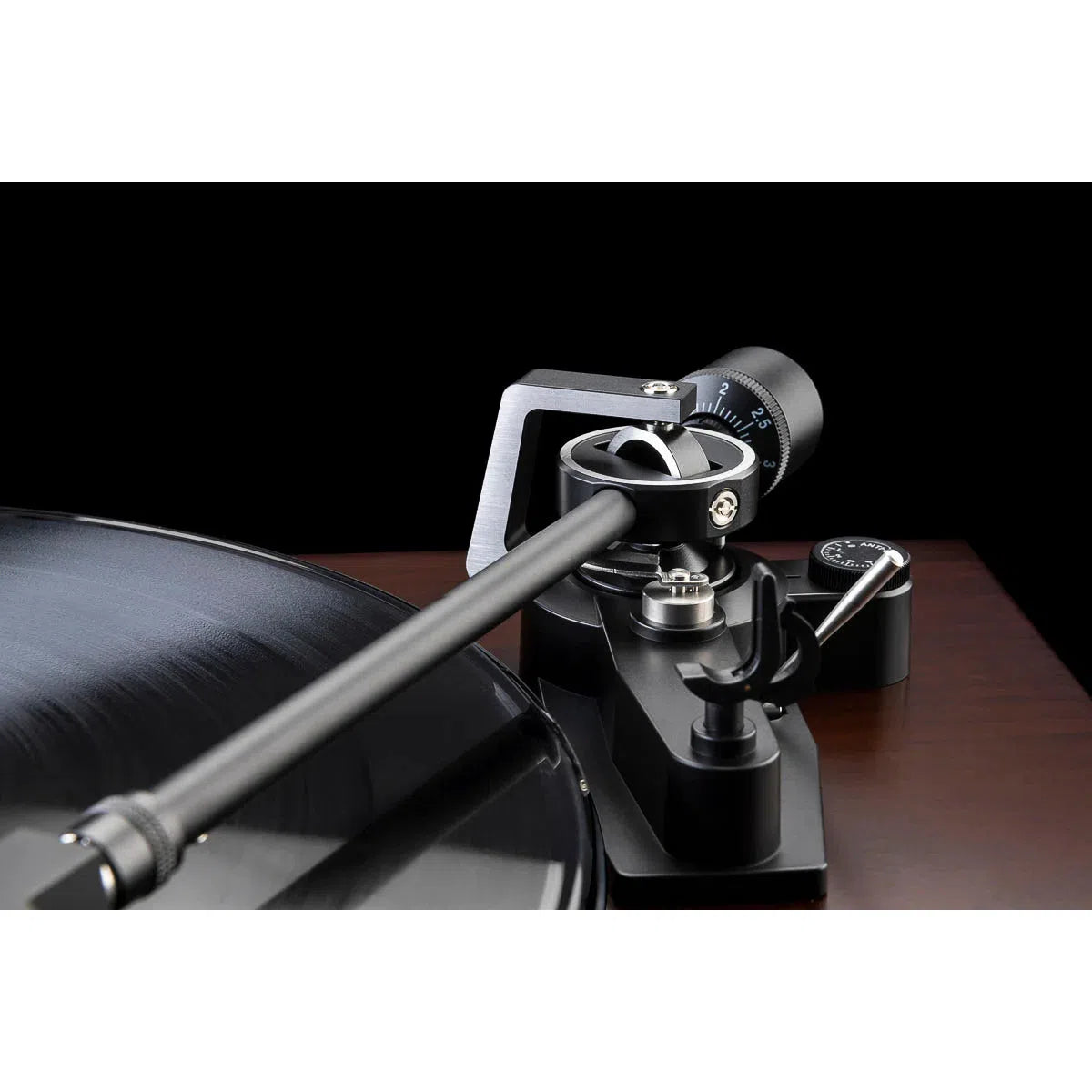 Dual - CS-618Q - Semi-Automatic Turntable