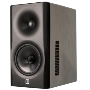 Dutch & Dutch - 8c - Bookshelf Speakers