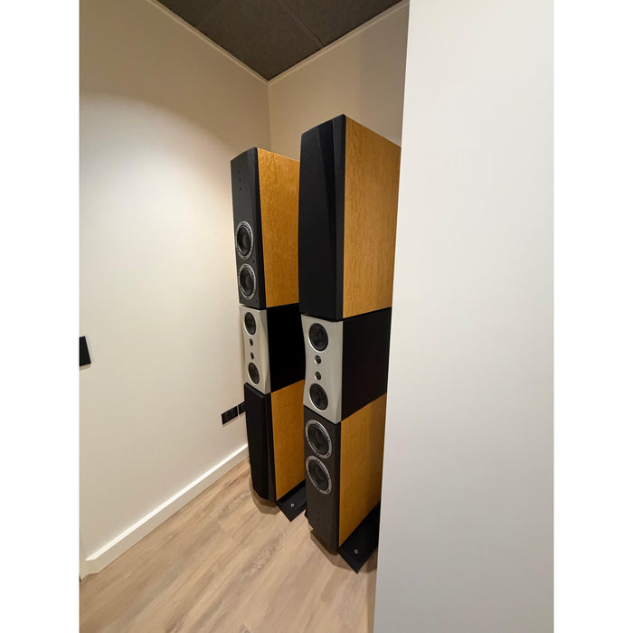 Dynaudio Evidence Temptation Floorstanding speakers, Hi End Pre loved Speakers