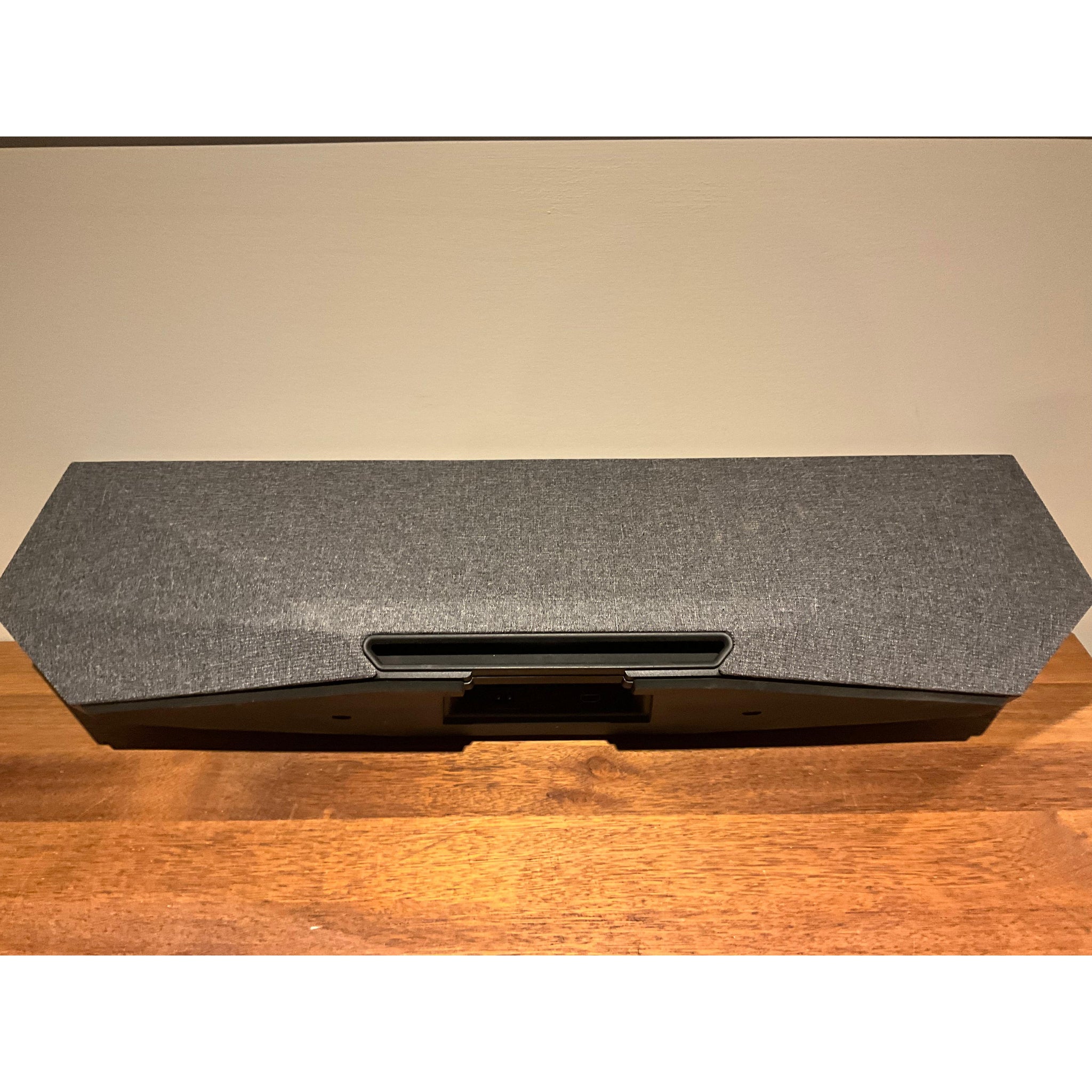 Dynaudio Music 7 Active streaming speaker in grey, Pre Loved