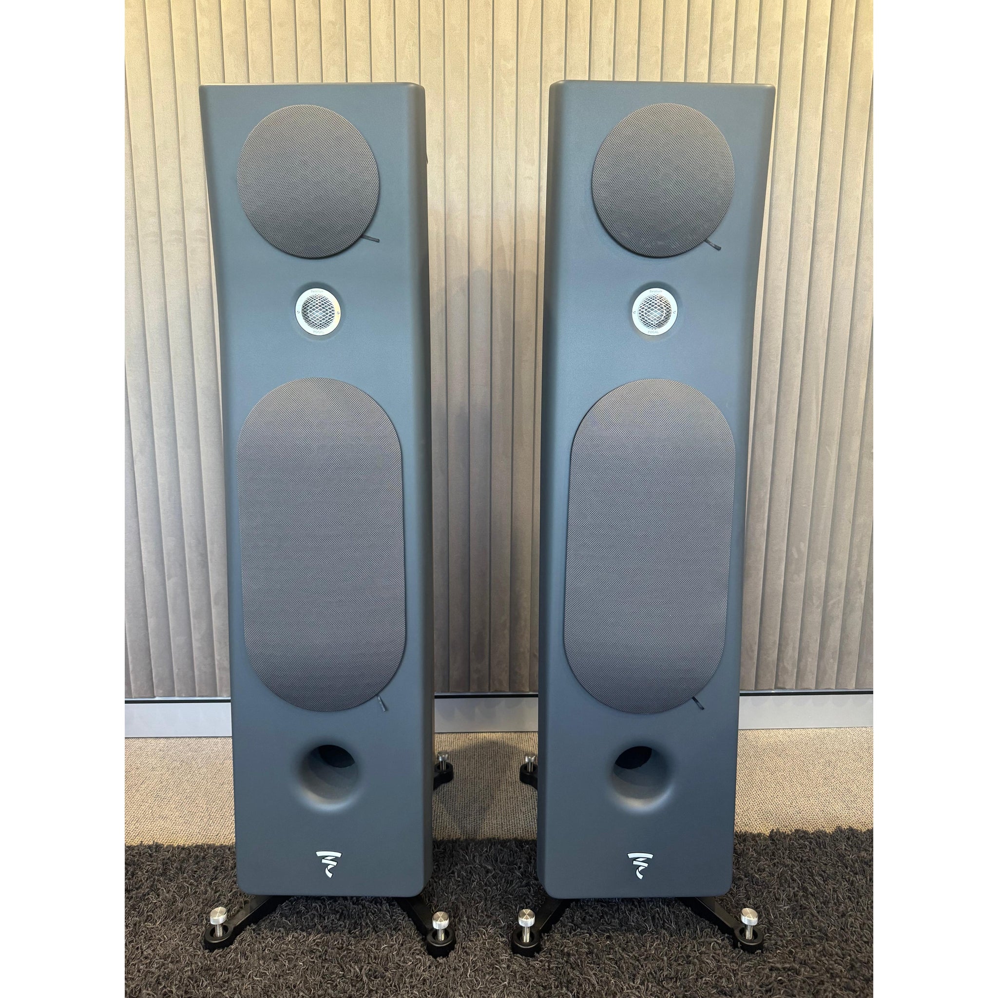 Focal Kanta N0. 3 Tower Speakers Floorstanding - Pre Loved