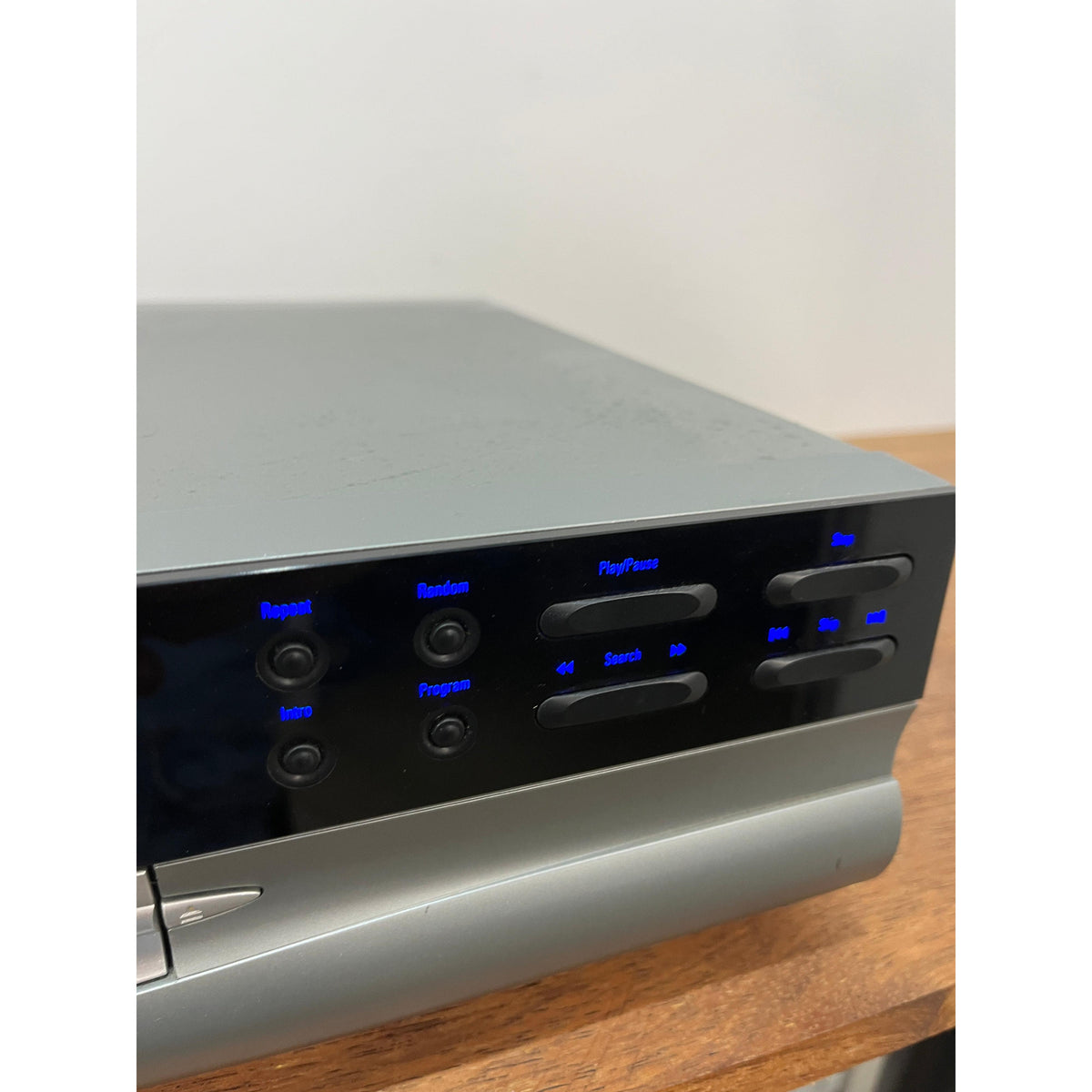 Harman kardon HD755 CD player - Pre Loved