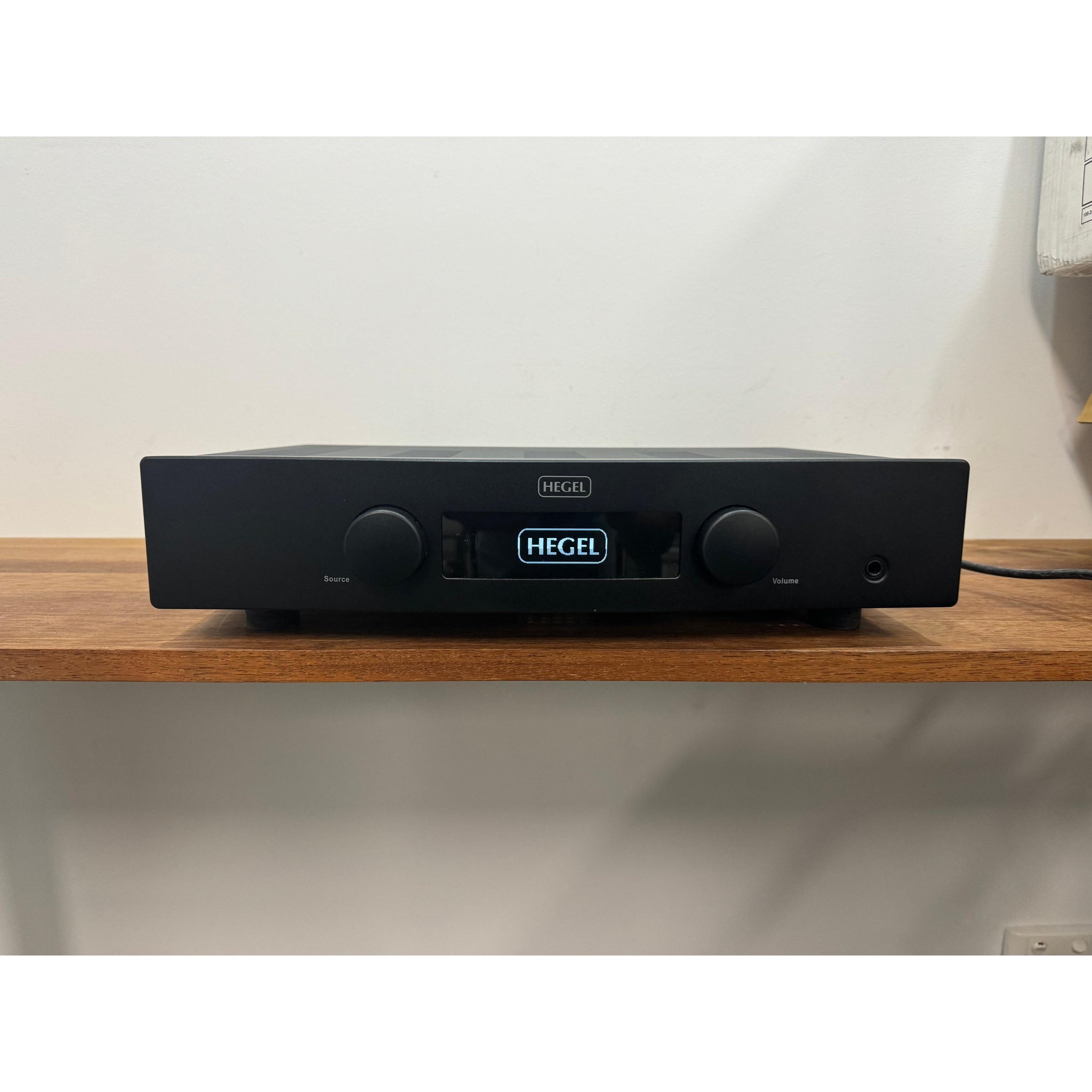 Hegel H120 Intergrated Streaming Amplifier - Pre Loved
