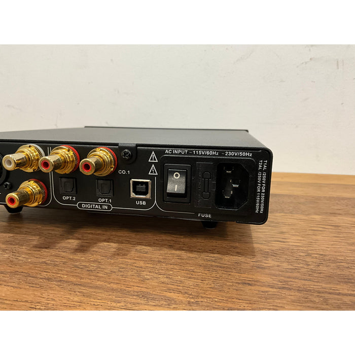 Denafrips Ares 2 R2R ladder DAC, digital to analogue converter black as new, pre loved