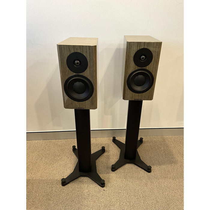 Dynaudio Special 40 Bookself speakers with matching stand 20 dyn stands, pre loved