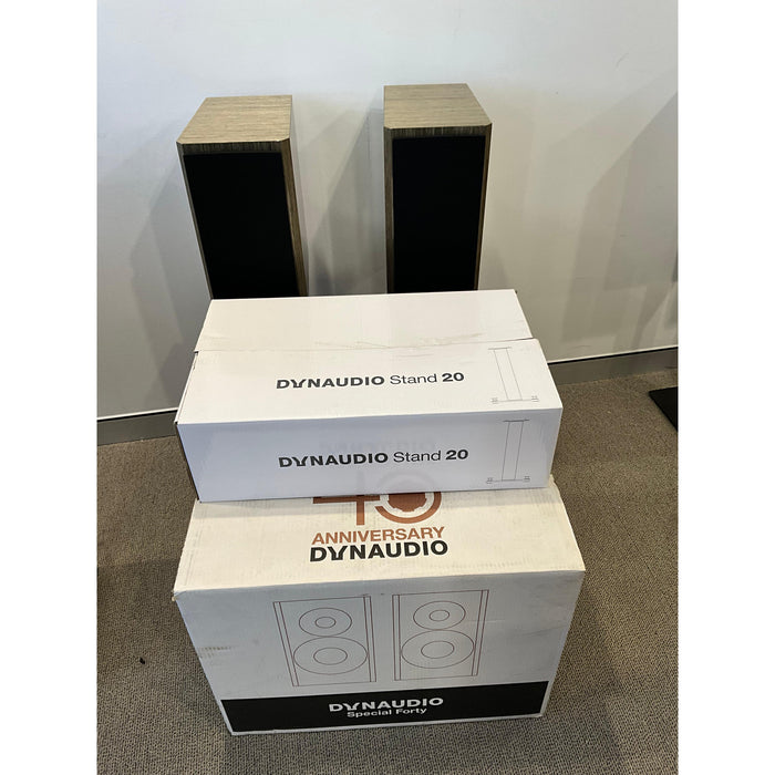Dynaudio Special 40 Bookself speakers with matching stand 20 dyn stands, pre loved