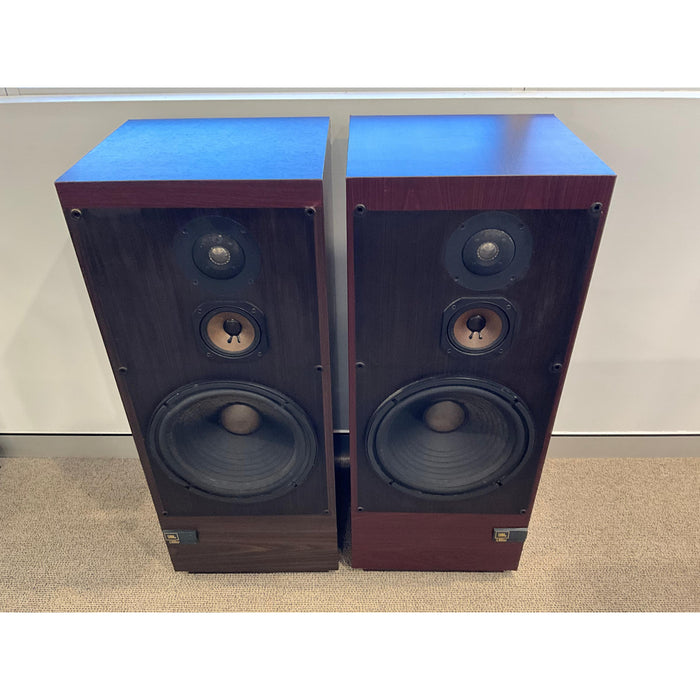 JBL L100 t3 legendary floorstanding speakers, wood , pre loved