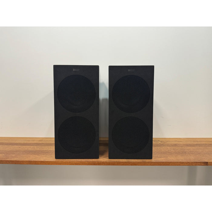 KEF Audio R3 Bookshelf Speakers Black- Pre Loved