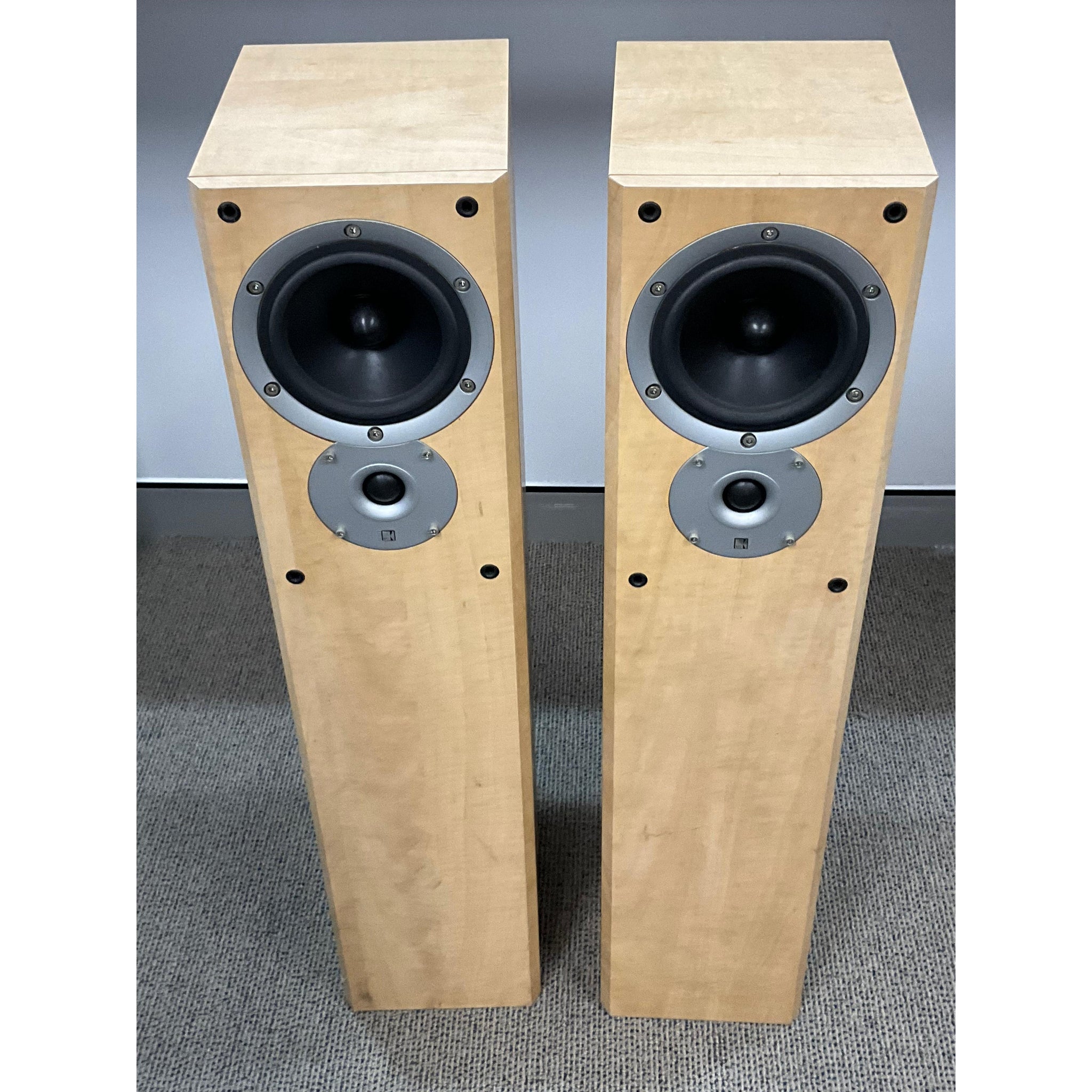 KEF Cresta 30 Floorstanding Tower Speakers - Pre Loved