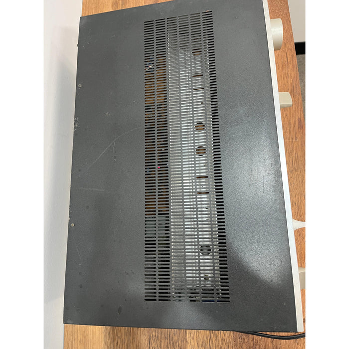 Luxman L200 stereo intergrated amplifier - Pre Loved