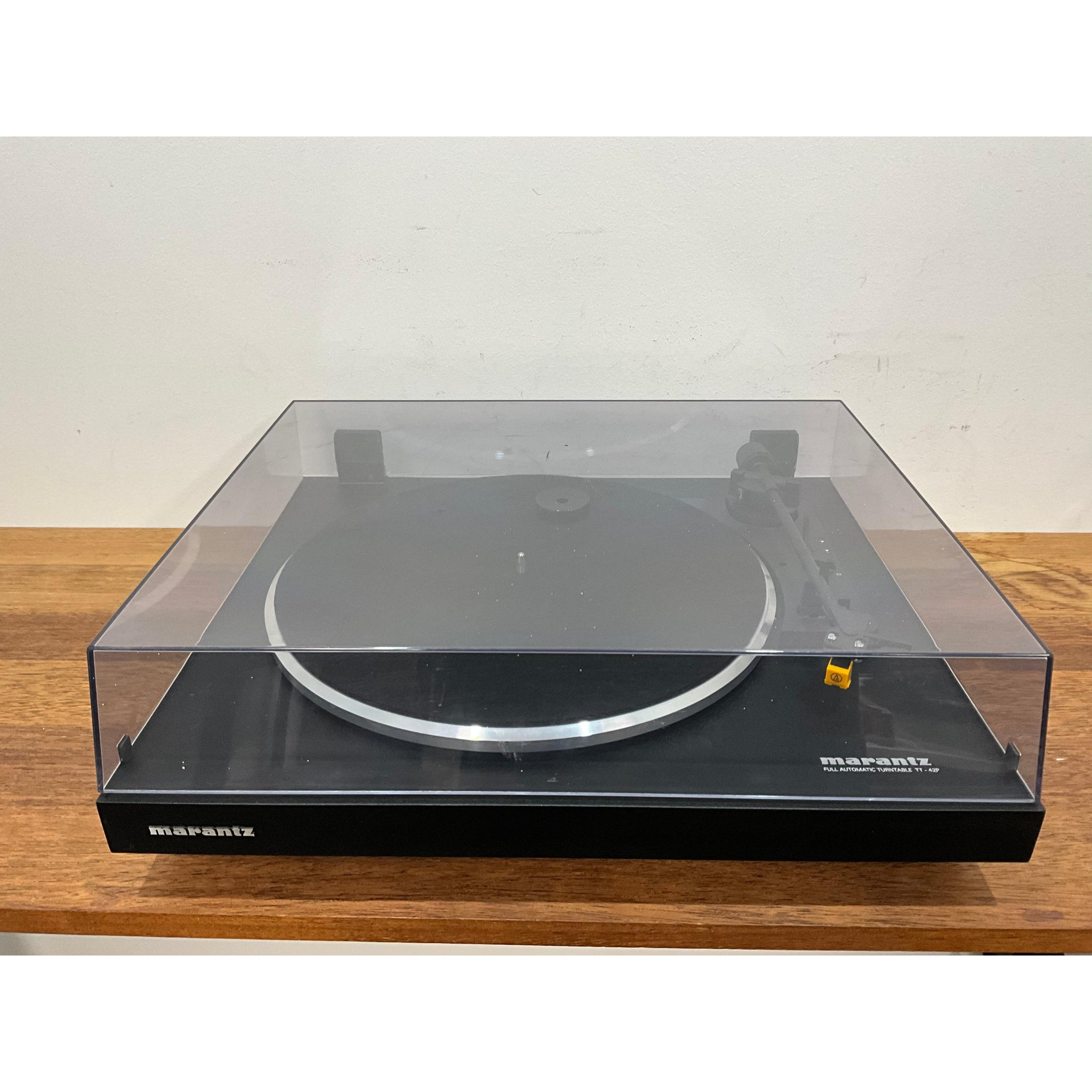 Marantz TT42 P Automatic Turntable with in built phono pre amp, pre loved