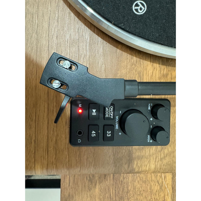 Mbeat Turntable with Bluetooth Speaker - Pre Loved